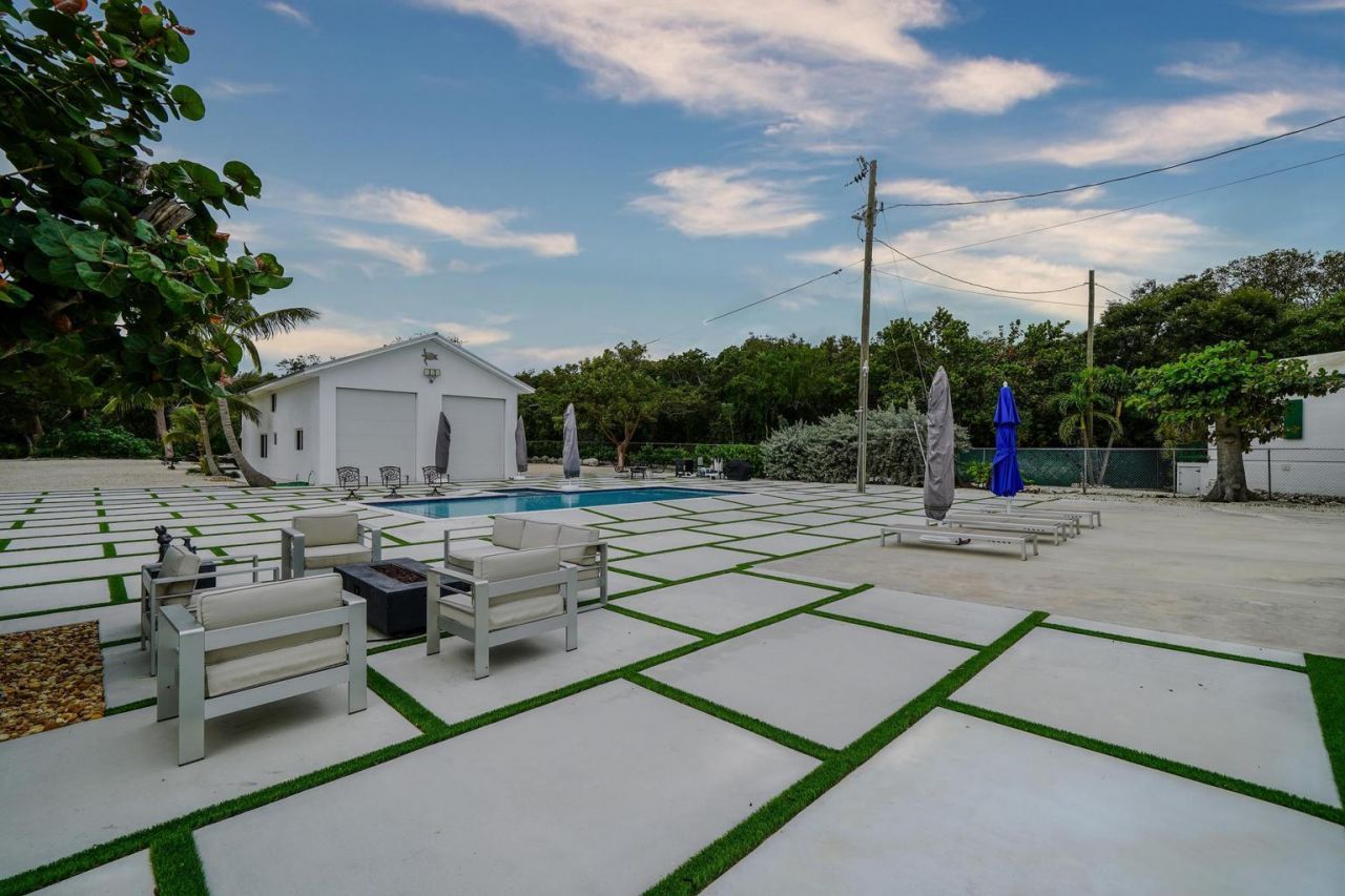 88747 Old Highway, Islamorada, FL 33070 Photo