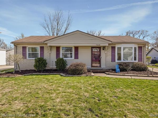 32644 Conrad Street , Chesterfield Twp, MI 48047