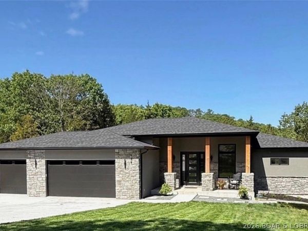106 West Crossfox Trail, Camdenton, MO 65020