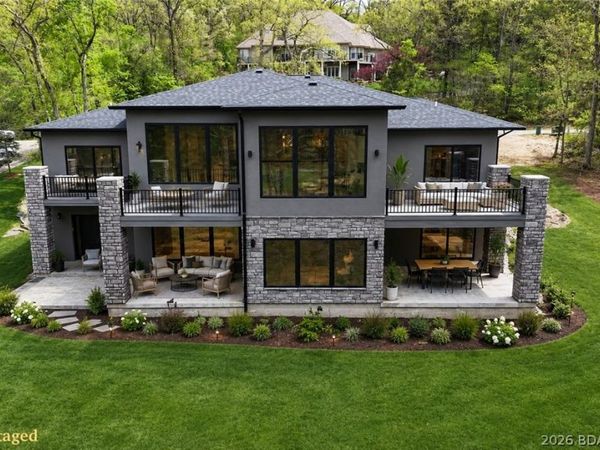 106 West Crossfox Trail, Camdenton, MO 65020