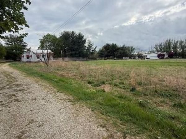 521 E FOREST GROVE ROAD , VINELAND, NJ 08360