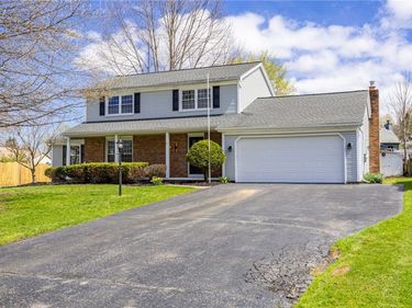 122 Red Hickory Drive , Rochester, NY 14626