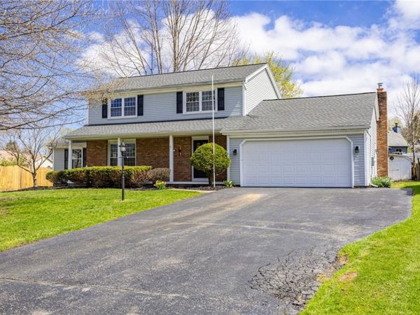 122 Red Hickory Drive , Rochester, NY 14626