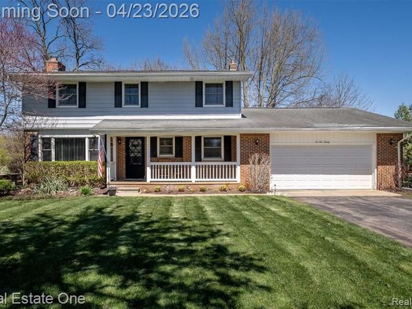 10420 Cedar Point Drive, White Lake Twp, MI 48386