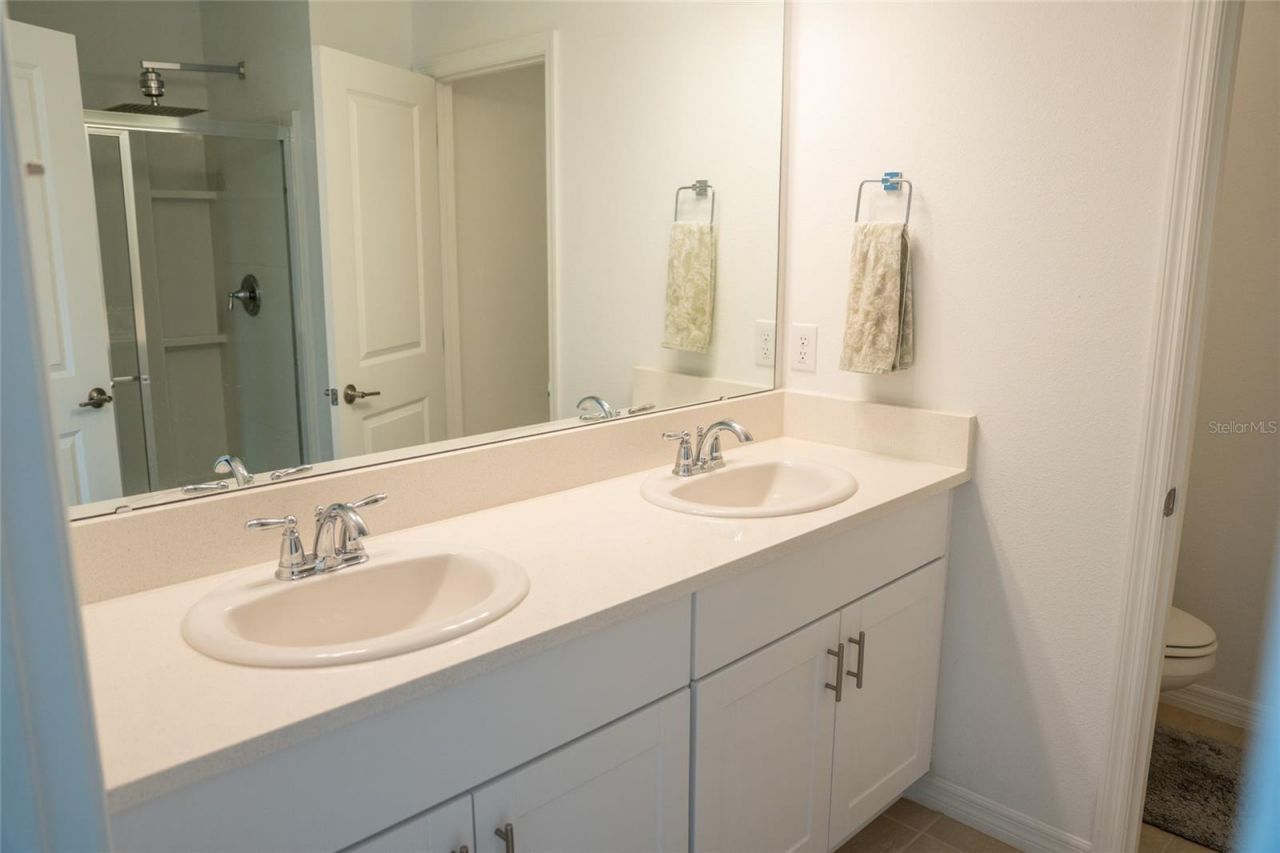 374 Pine Tree Bridge Trail, Saint Cloud, FL 34772 Photo