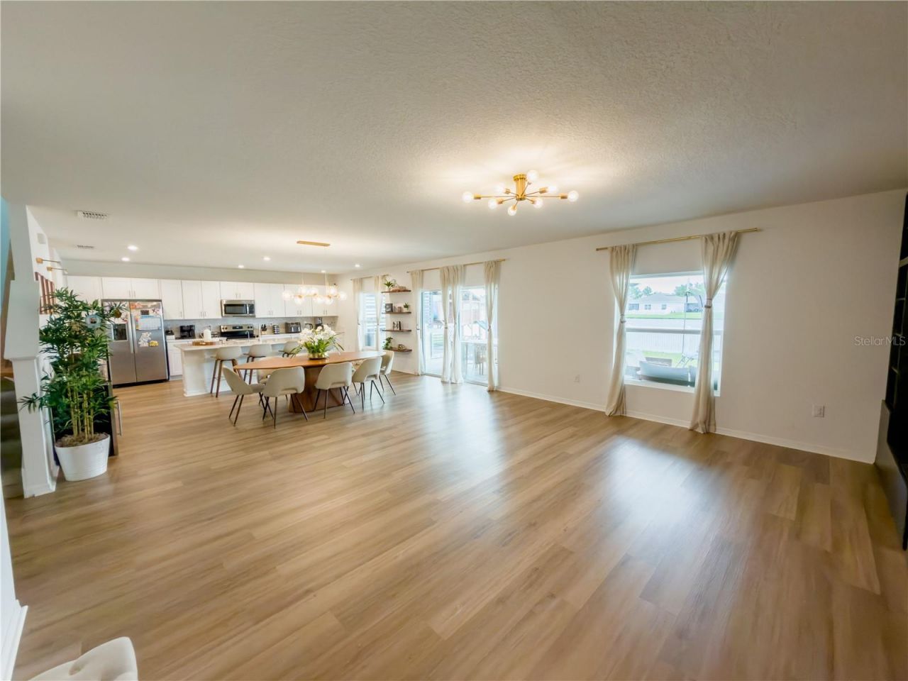 374 Pine Tree Bridge Trail, Saint Cloud, FL 34772 Photo