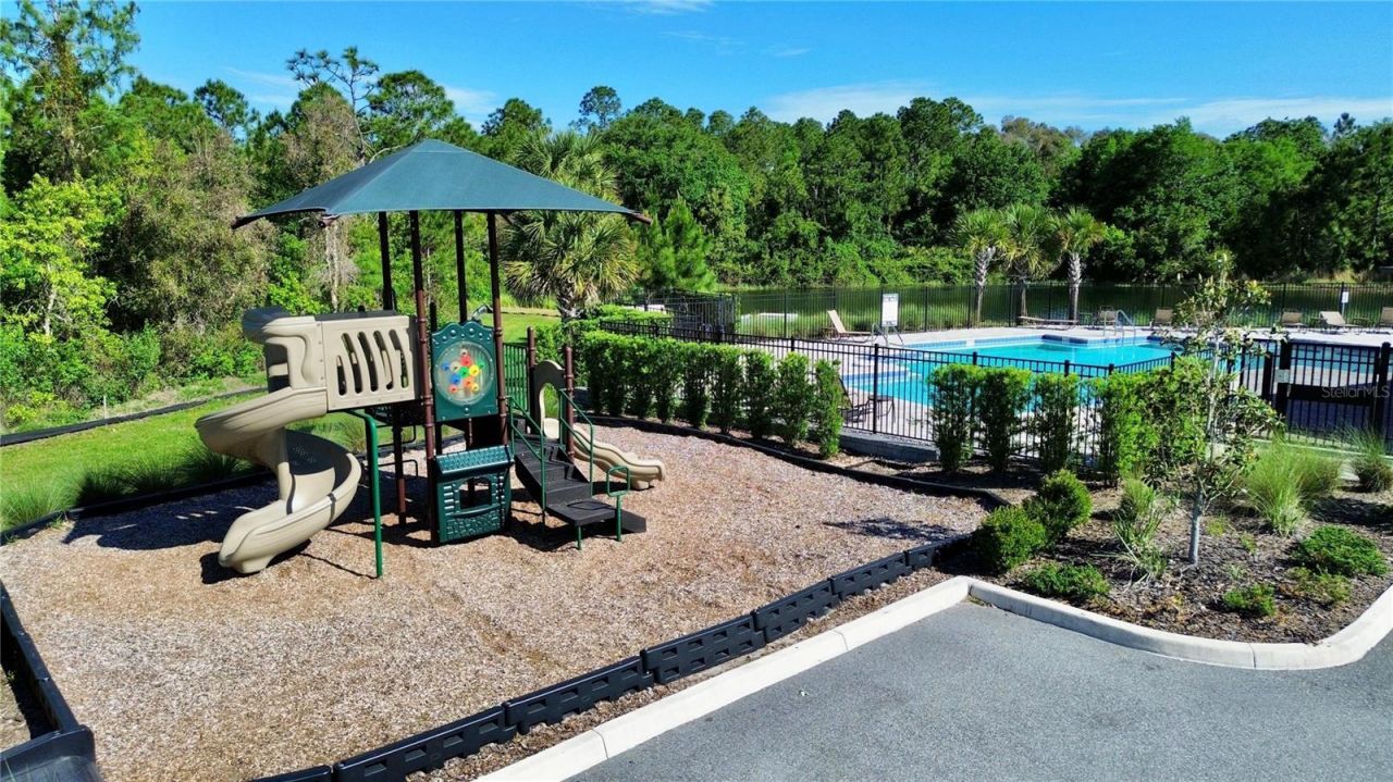 374 Pine Tree Bridge Trail, Saint Cloud, FL 34772 Photo