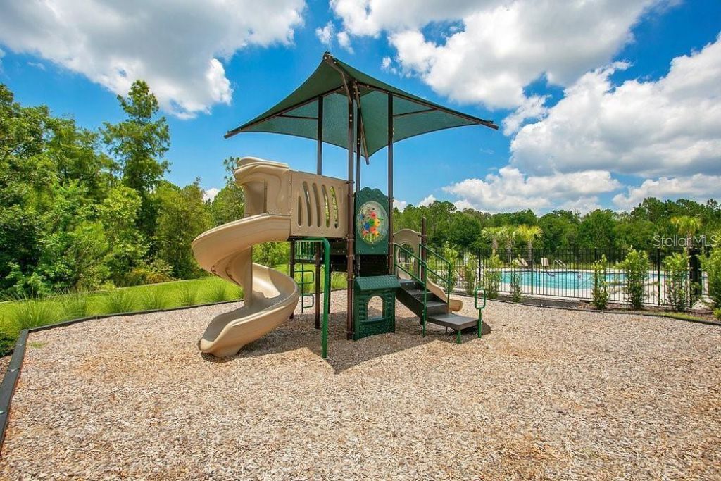 374 Pine Tree Bridge Trail, Saint Cloud, FL 34772 Photo