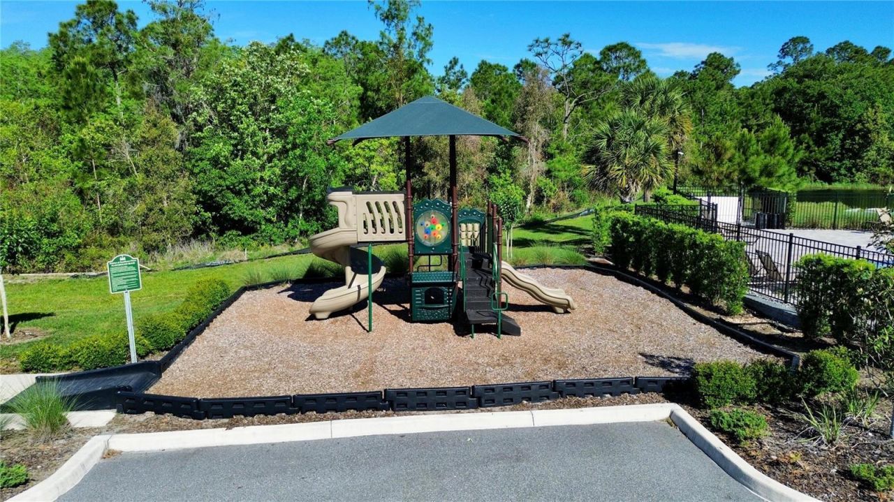 374 Pine Tree Bridge Trail, Saint Cloud, FL 34772 Photo