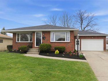 70 McKenzie Court, Cheektowaga, NY 14227