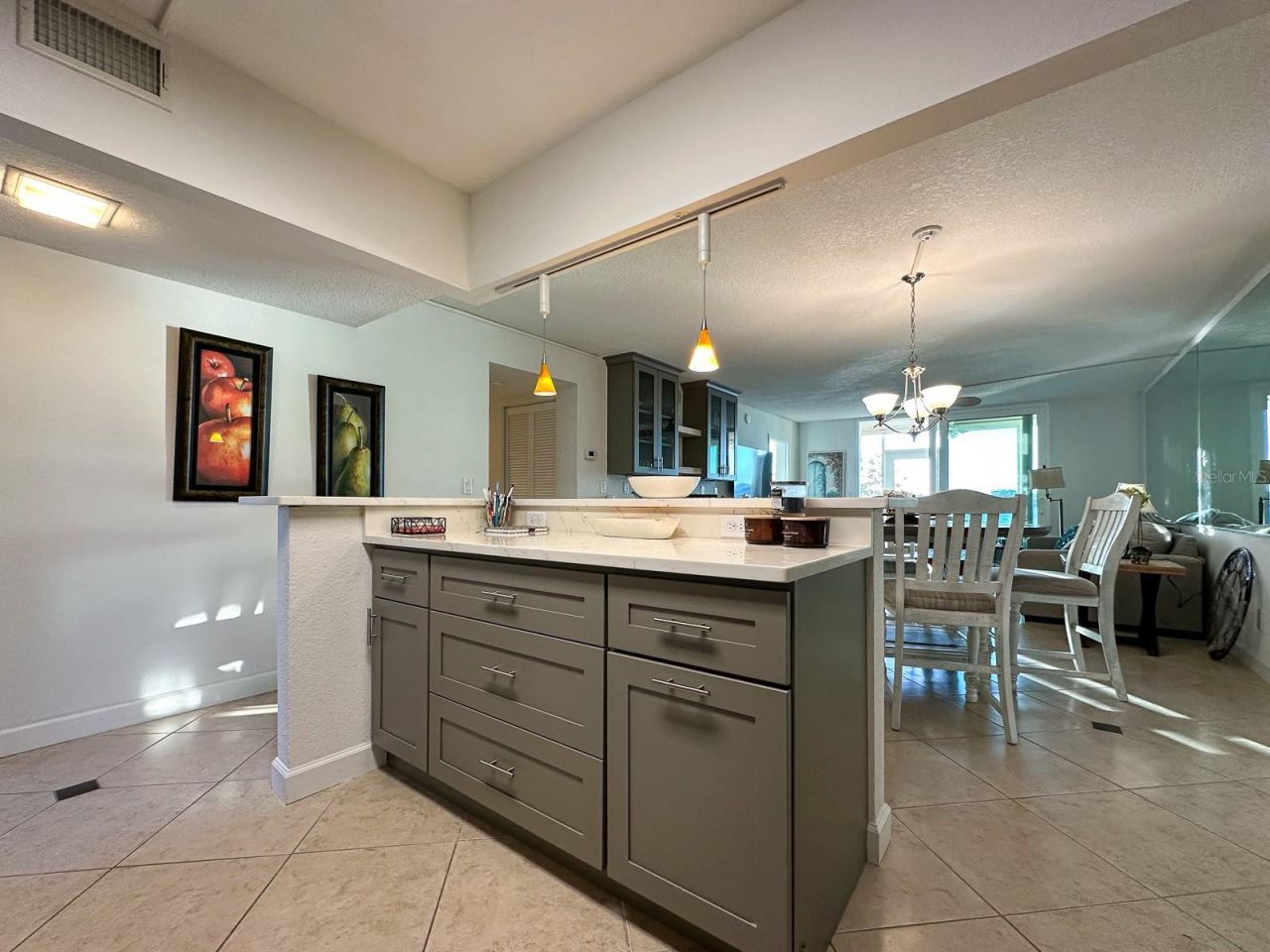 7920 Sun Island Drive S, Unit 102, South Pasadena, FL 33707 Photo