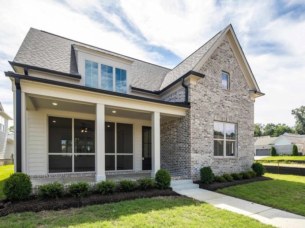 225 FREEDOM LN, Rossville, TN 38066