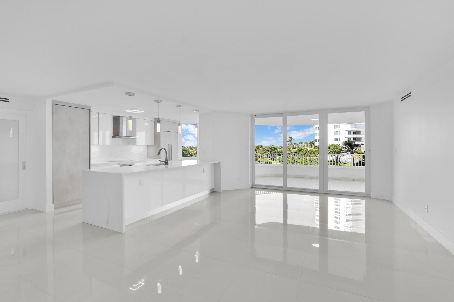 550 S Ocean Boulevard, Unit 403, Boca Raton, FL 33432 Photo