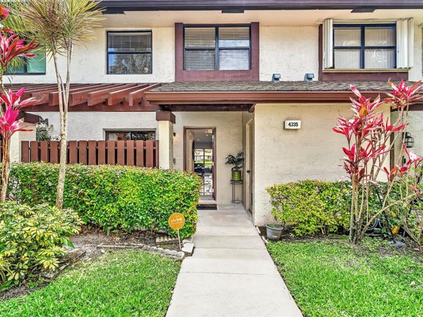 4335 Carambola Circle N, Coconut Creek, FL 33066