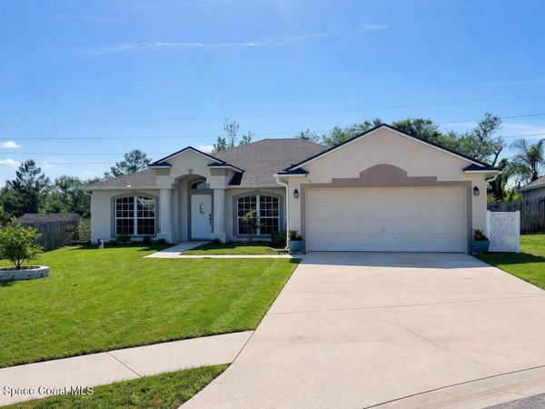 945 Cypress Court , Titusville, FL 32780