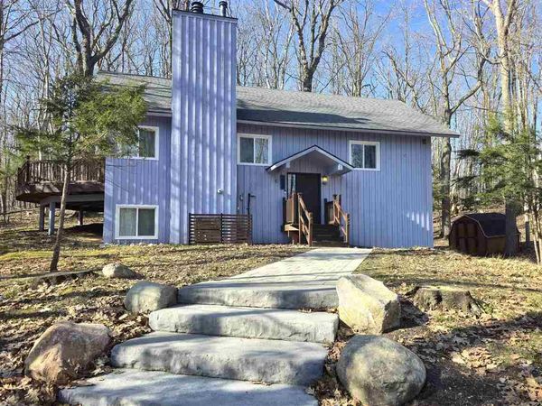 1646 Broken Bow, Harbor Springs, MI 49740