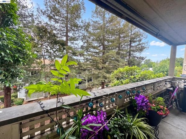 29599 Vanderbilt St, Unit 204, Hayward, CA 94544