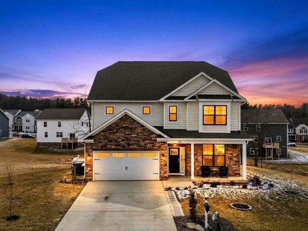 20 AVONWOODS CT, Staunton, VA 24401