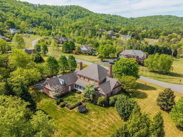 515 ROCKS FARM DR, Charlottesville, VA 22903