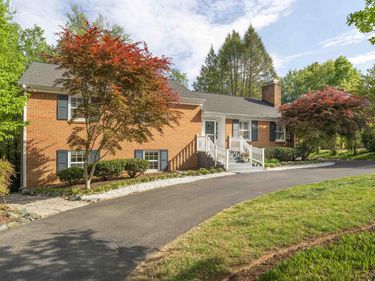 102 WESTMINSTER RD, Charlottesville, VA 22901