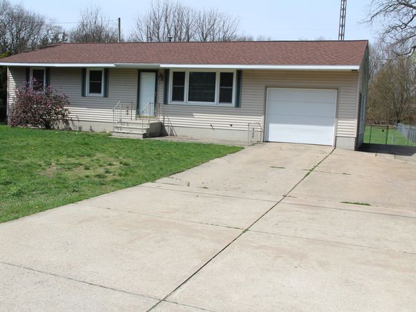 4435 Thompson Street, Norton Shores, MI 49441