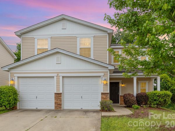 6442 Ridgeview Commons Drive , Charlotte, NC 28269