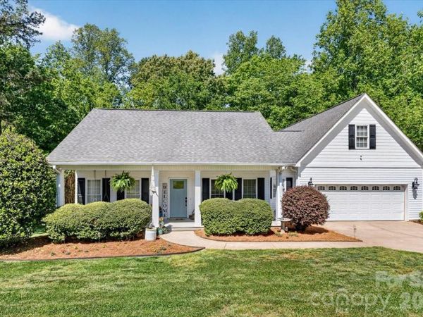 1048 Brevard Place Road, Iron Station, NC 28080