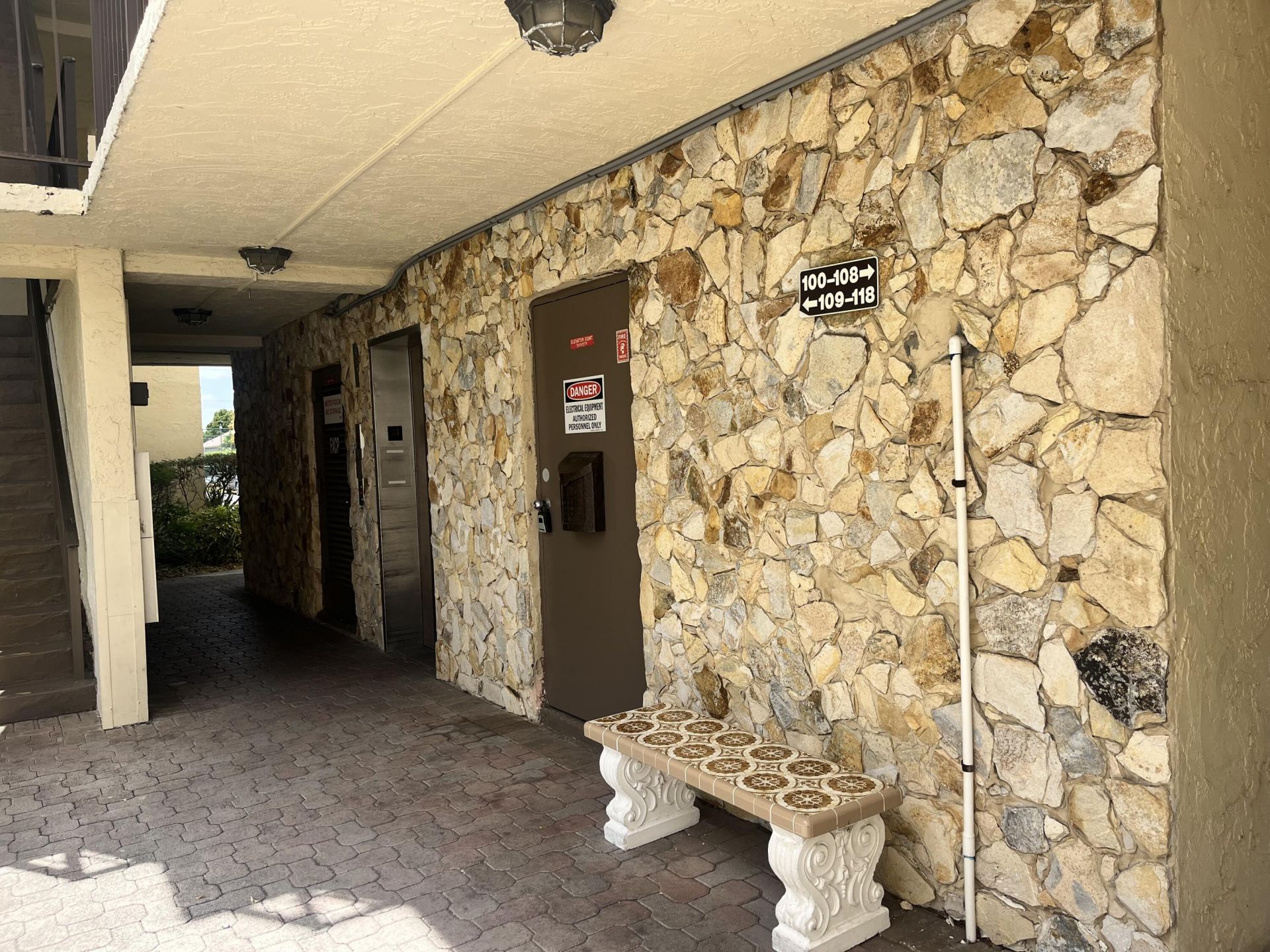 2871 Somerset Drive, Unit 414, Lauderdale Lakes, FL 33311 Photo