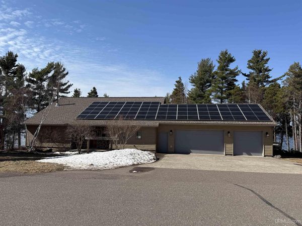 6531 5 Mile Point Road, Allouez Twp, MI 49805