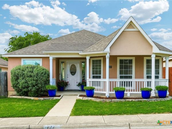 1722 Joy Spring , New Braunfels, TX 78130