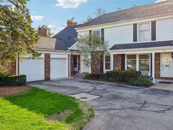 34104 Chagrin Boulevard , Unit 3102, Moreland Hills, OH 44022