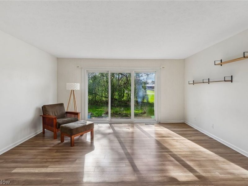 34104 Chagrin Boulevard , Unit 3102, Moreland Hills, OH 44022 Photo 5