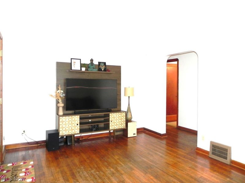 182 Norman Avenue , Avon Lake, OH 44012 Photo 8