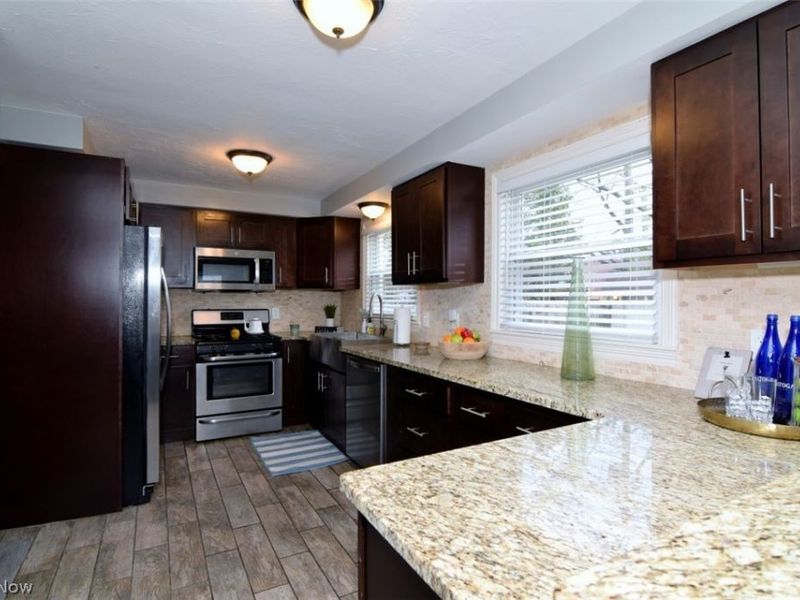 4021 Silsby Road , University Heights, OH 44118 Photo 17