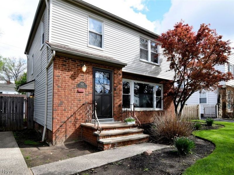 4021 Silsby Road , University Heights, OH 44118 Photo 2