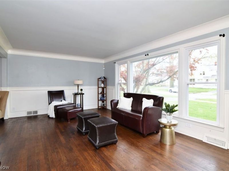 4021 Silsby Road , University Heights, OH 44118 Photo 6