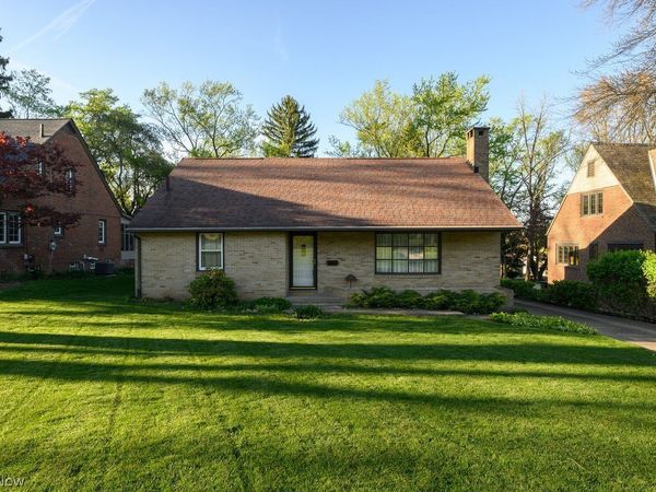 211 38th Street NW, Canton, OH 44709