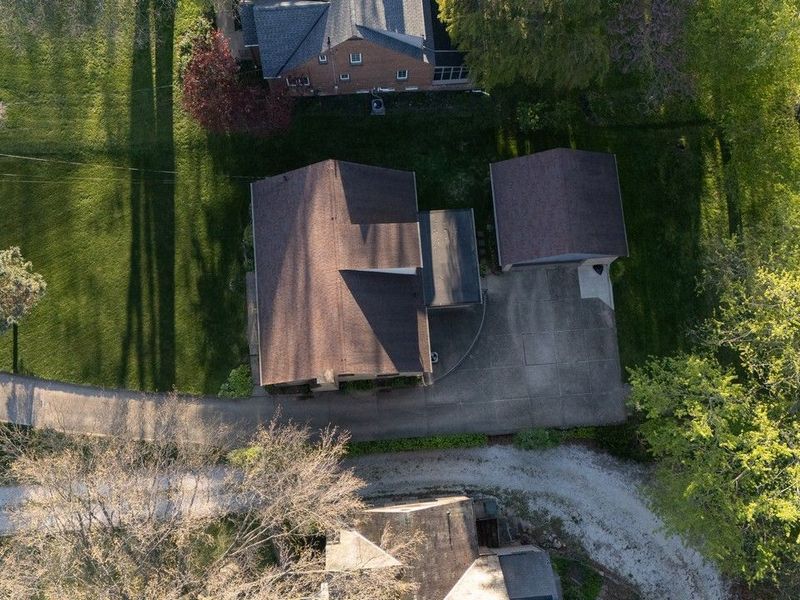 211 38th Street NW, Canton, OH 44709 Photo 2