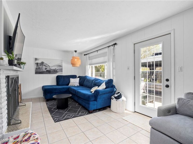 25021 Sunset Oval , North Olmsted, OH 44070 Photo 15