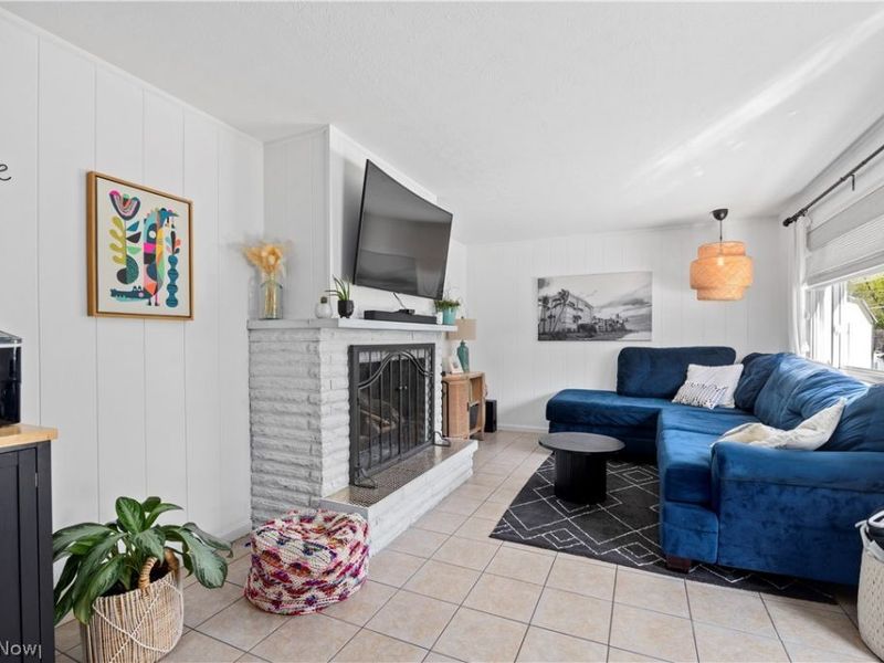 25021 Sunset Oval , North Olmsted, OH 44070 Photo 16