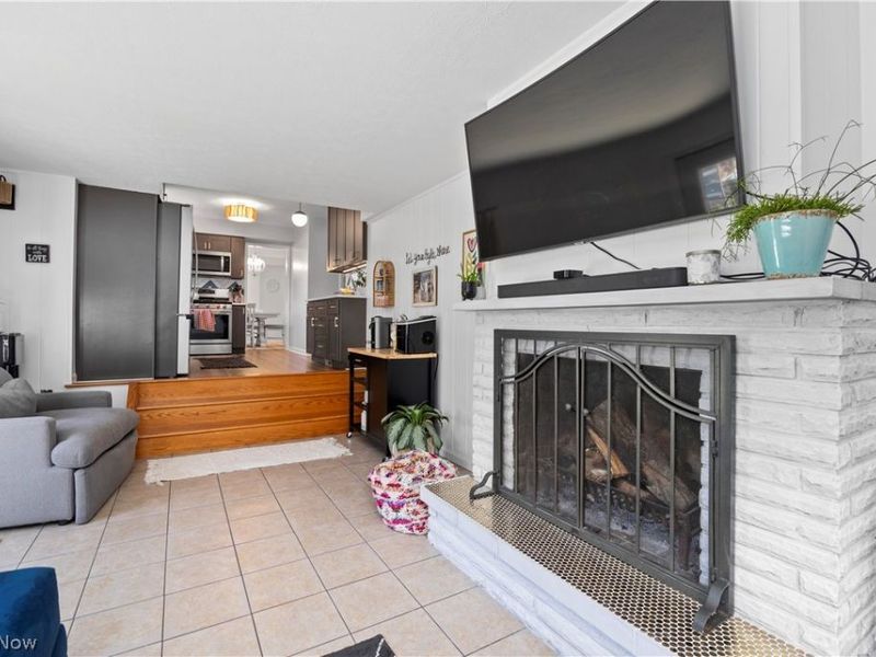 25021 Sunset Oval , North Olmsted, OH 44070 Photo 17