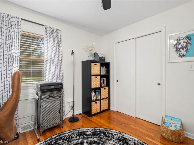 25021 Sunset Oval , North Olmsted, OH 44070 Photo 24