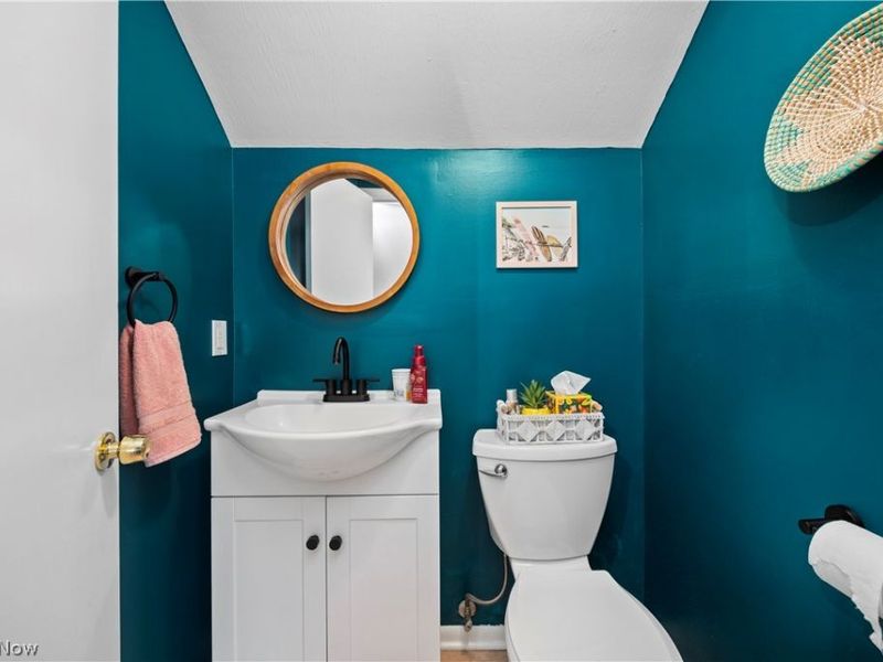 25021 Sunset Oval , North Olmsted, OH 44070 Photo 30