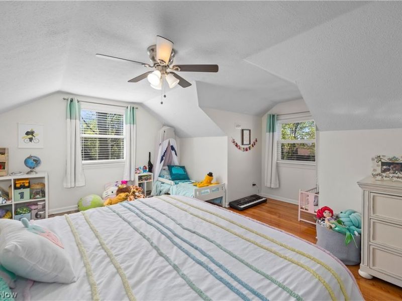 25021 Sunset Oval , North Olmsted, OH 44070 Photo 33