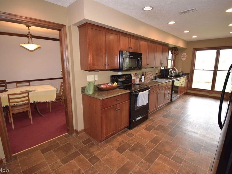 1050 Barlow Road , Hudson, OH 44236 Photo 13