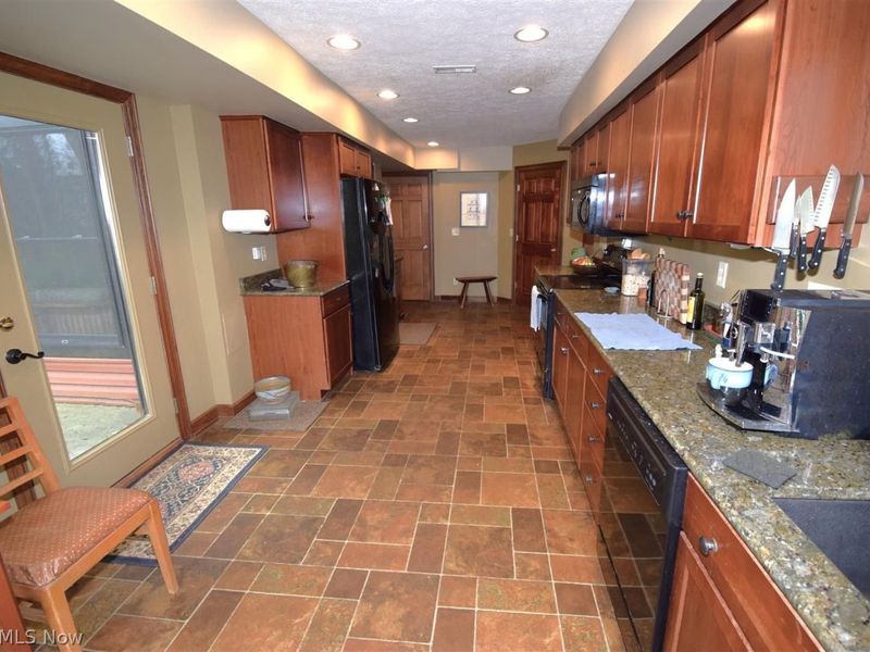 1050 Barlow Road , Hudson, OH 44236 Photo 15