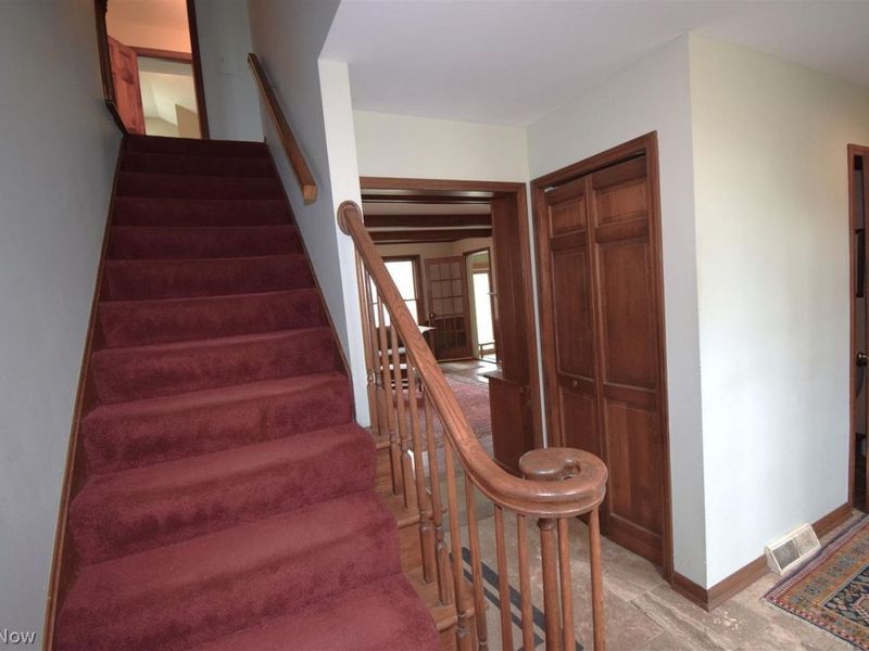 1050 Barlow Road , Hudson, OH 44236 Photo 19