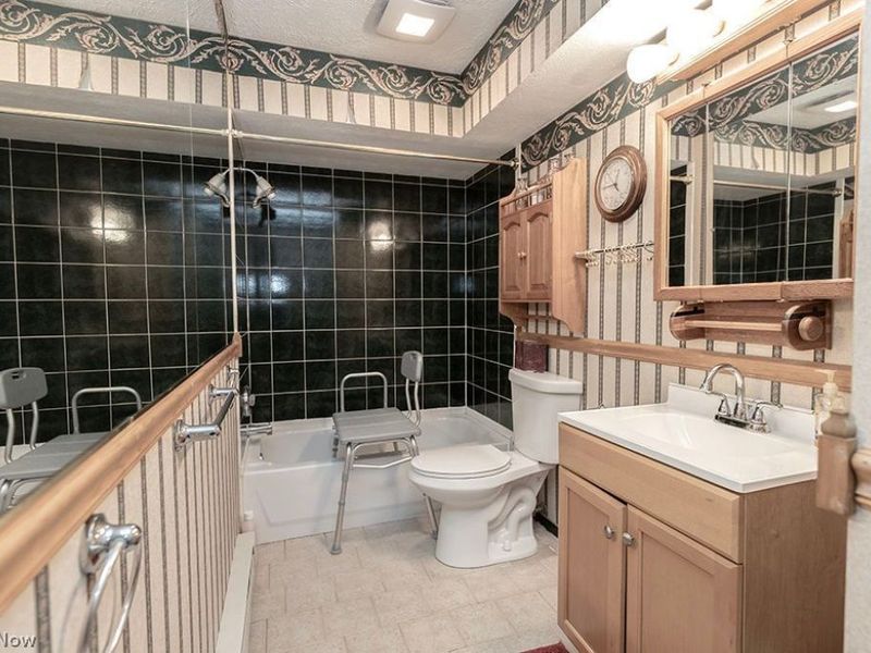 617 E Lorain Street, Oberlin, OH 44074 Photo 28