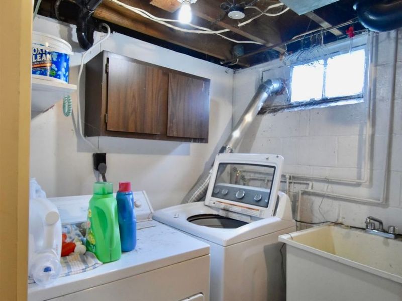 229 Courtland Street, Elyria, OH 44035 Photo 17