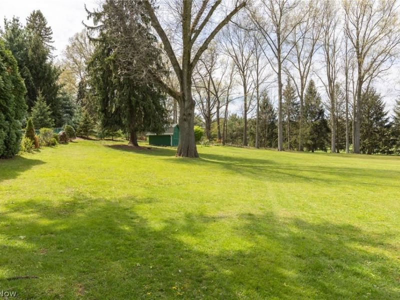 2664 Laforce Drive, Akron, OH 44319 Photo 25